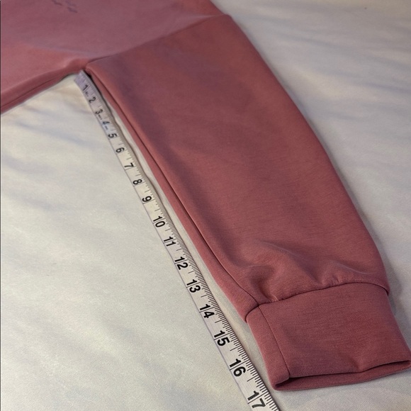 LAZYPANTS Sueded Sweatshirt Pink Women's Size M - Picture 9 of 11
